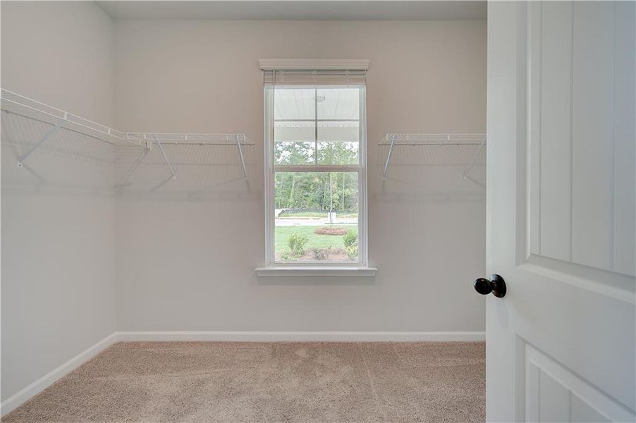 Spacious, unfurnished interior of a new home in Northcroft, Loganville (Image 40).