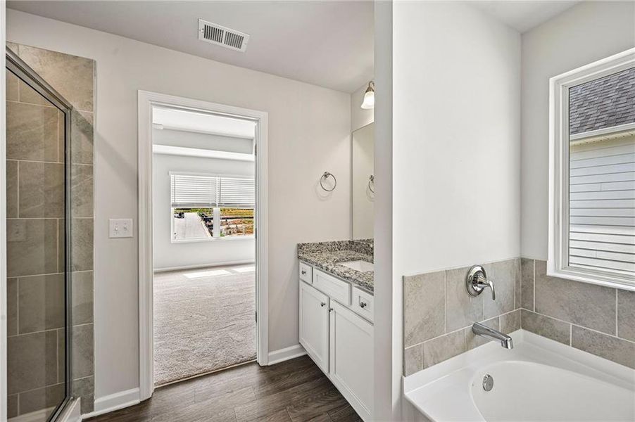 Furnished interior view inside a new home in Neely Farm, Covington (Image 6).