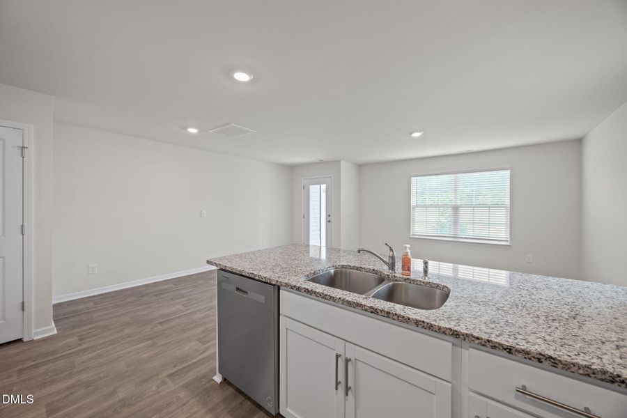 12-web-or-mls-BLS_0015