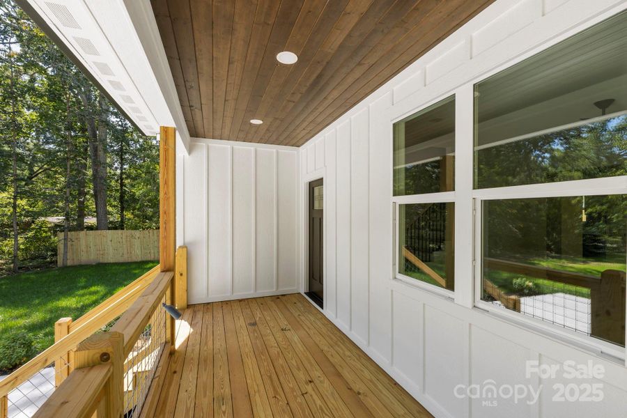 Image 27 of a home in .