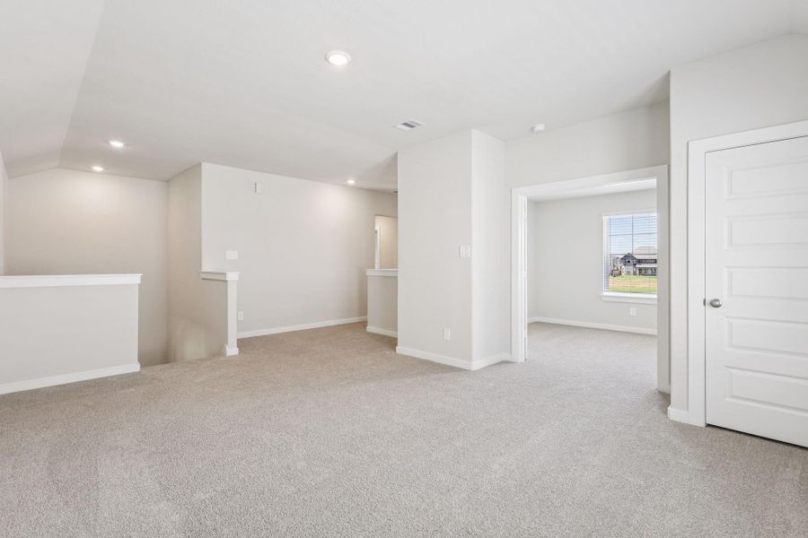 Spacious, unfurnished interior of a new home in Pine Lake Cove - Classic Series, Montgomery (Image 31).