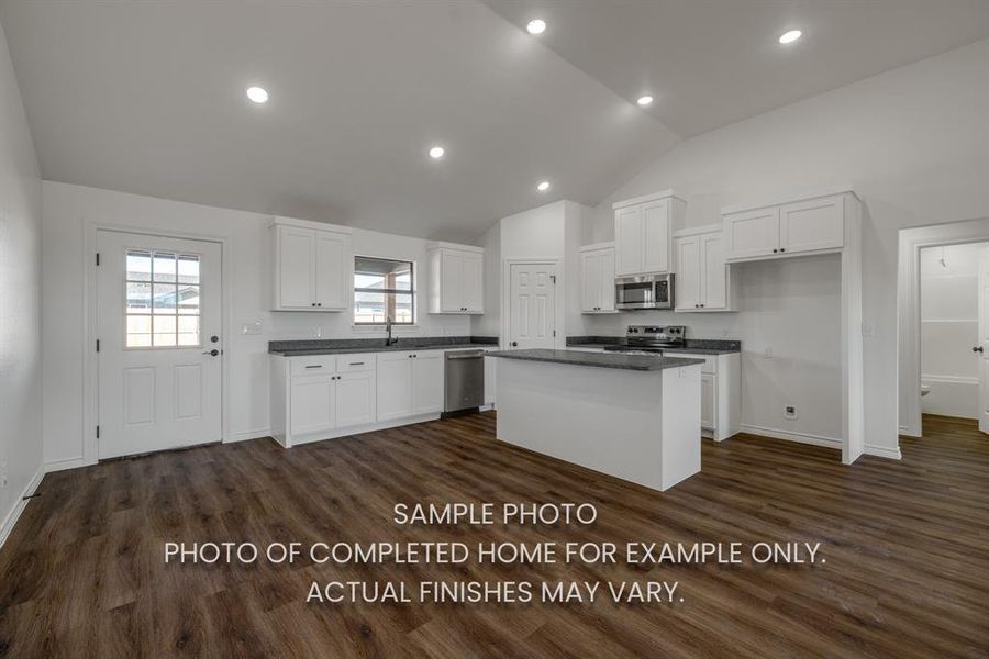 Image 8 of a home in .