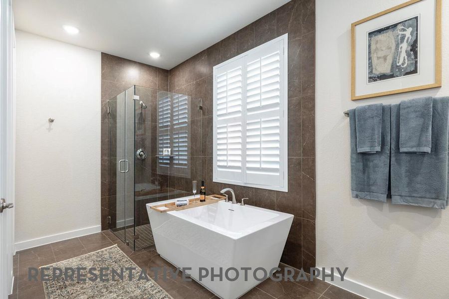 Furnished interior view inside a new home in Palmera Ridge, Leander (Image 5).