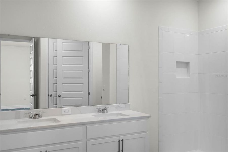 Furnished interior view inside a new home in , Winter Haven (Image 7).