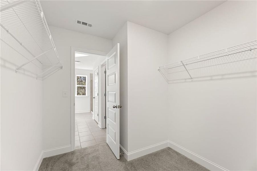 Spacious, unfurnished interior of a new home in Mulberry Summit, Flowery Branch (Image 16).