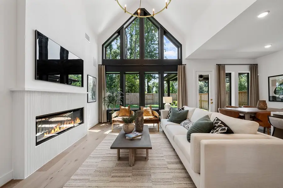 Furnished interior view inside a new home in The Highlands 50', Porter (Image 6).