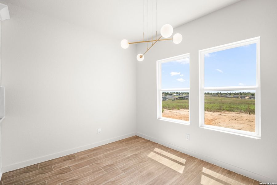 Spacious, unfurnished interior of a new home in , La Vernia (Image 19).