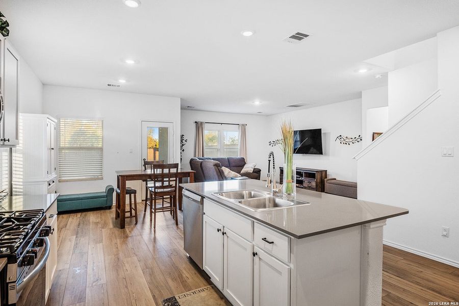 Furnished interior view inside a new home in , Georgetown (Image 8).