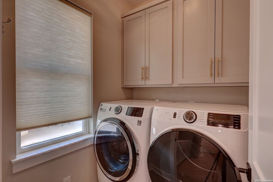 Close-up of interior finishes inside a home in , Kerrville (Image 20).
