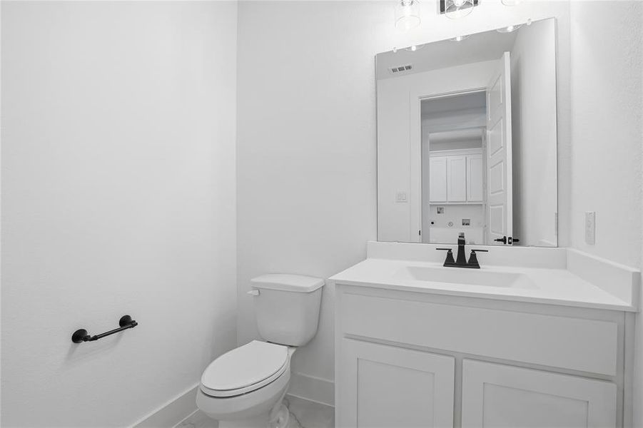 Furnished interior view inside a new home in Talon Hills, Fort Worth (Image 17).