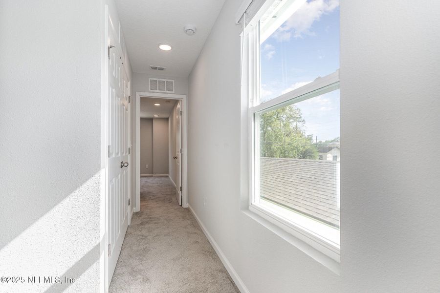 Image 21 of a home in .