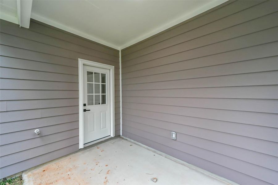 Image 29 of a home in .