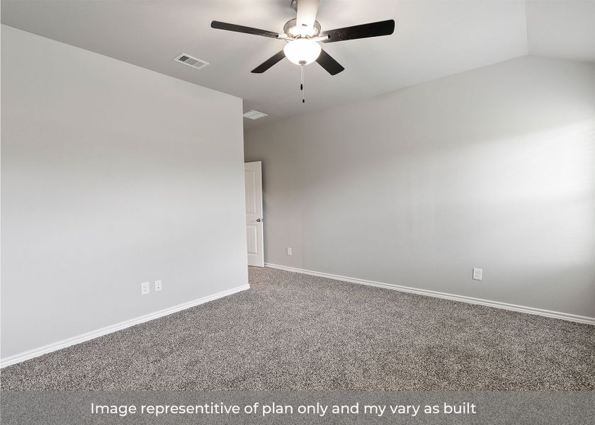 Representative unfurnished interior of a home built from the Bellvue by D.R. Horton in London Towne, Corpus Christi (Image 19).