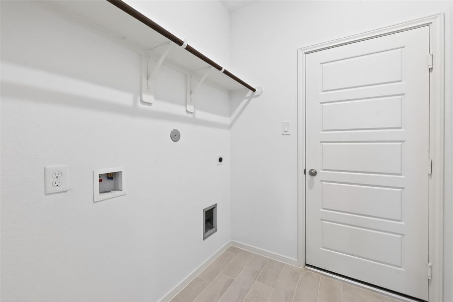 Spacious, unfurnished interior of a new home in Cypress Green, Hockley (Image 21). Spacious, unfurnished interior of a new home in Cypress Green, Hockley (Image 21).