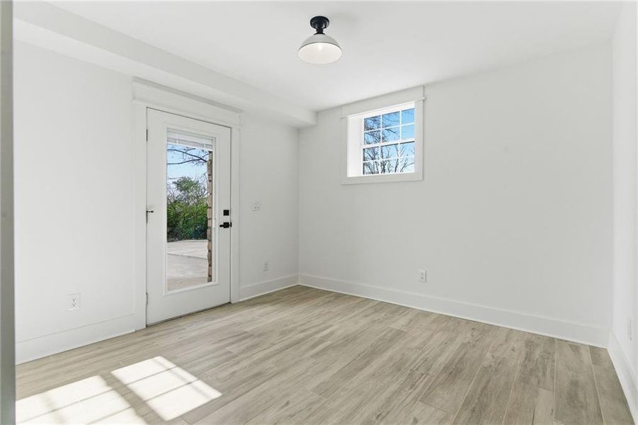 Spacious, unfurnished interior of a new home in , Marietta (Image 46).