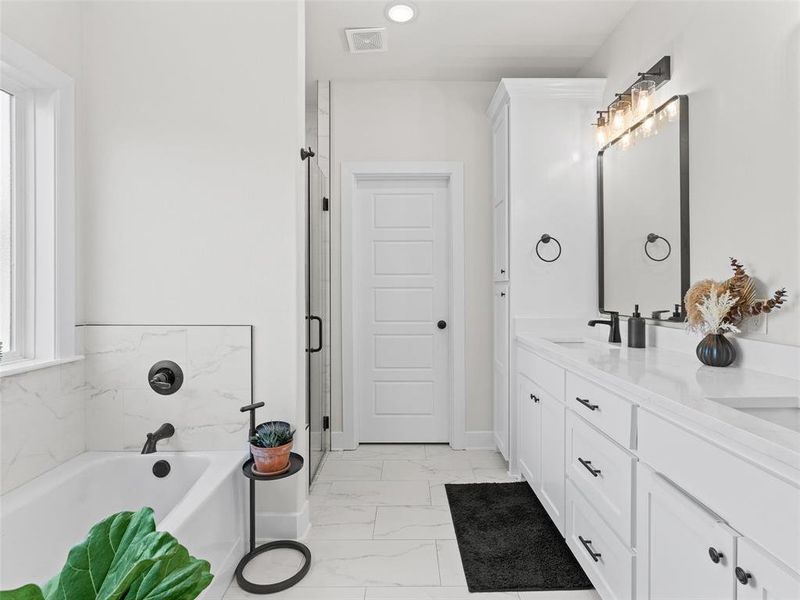 Furnished interior view inside a new home in , Kilgore (Image 23). Furnished interior view inside a new home in , Kilgore (Image 23).