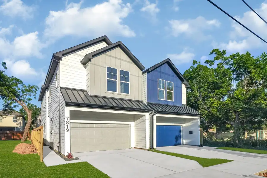 Front exterior of a new home in , Houston, TX, highlighting curb appeal (Image 1). Front exterior of a new home in , Houston, TX, highlighting curb appeal (Image 1).