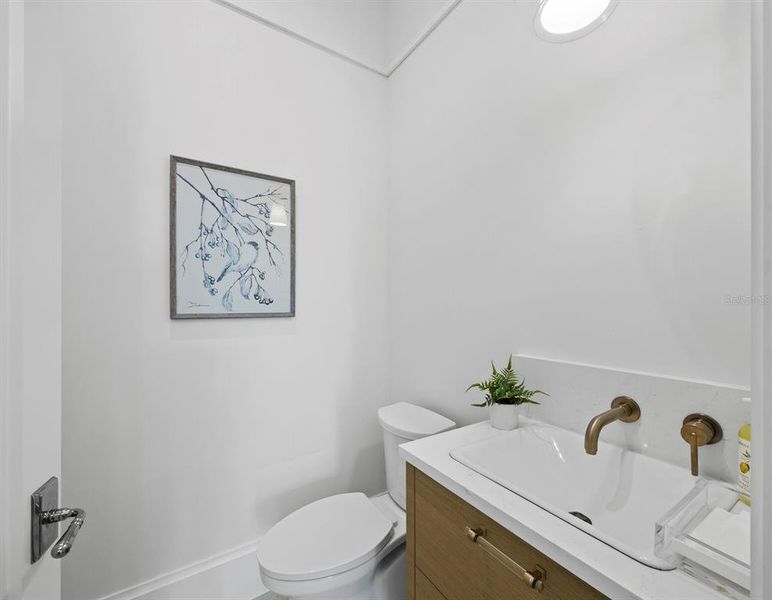 Furnished interior view inside a new home in , Sarasota (Image 16).