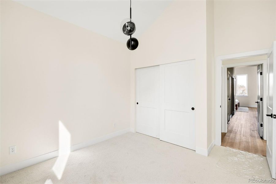 Spacious, unfurnished interior of a new home in , Westminster (Image 22).