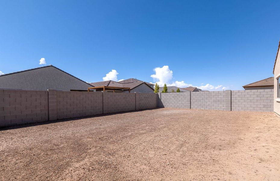 Exterior details and patio area of a home in El Rancho Santa Rosa, Maricopa (Image 22).