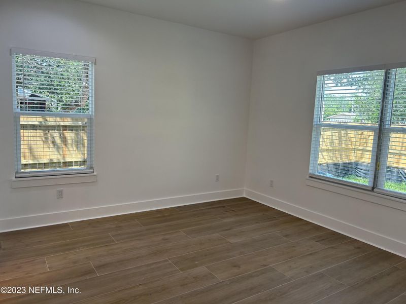 Spacious, unfurnished interior of a new home in , St. Augustine (Image 11).