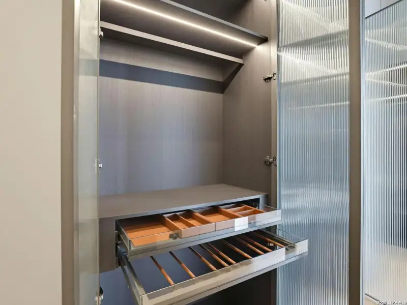 Close-up of interior finishes inside a home in , San Antonio (Image 21).