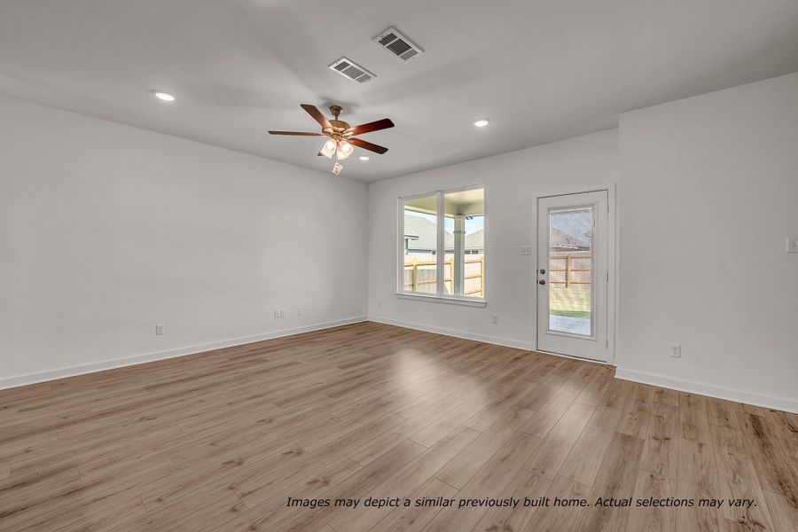 Spacious, unfurnished interior of a new home in Wellington Place, Tyler (Image 15). Spacious, unfurnished interior of a new home in Wellington Place, Tyler (Image 15).