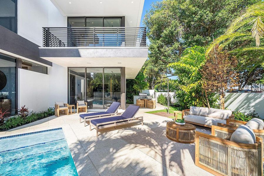 051-810AndrewsAvenue-DelrayBeach-FL-3348