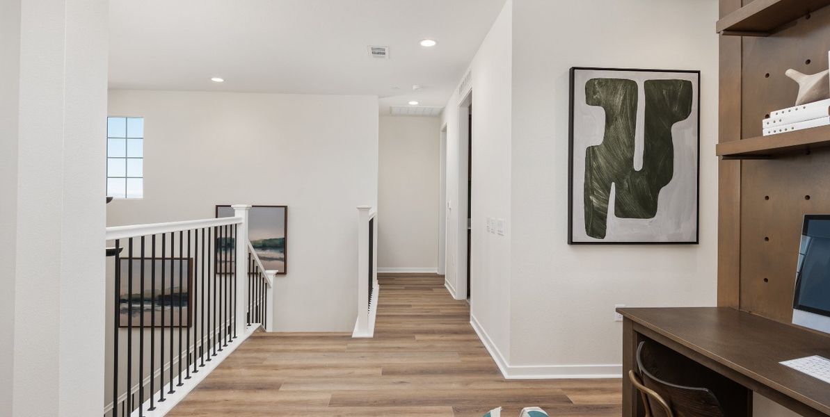 Horizon at Cascade Landing - 1440x724 (41)