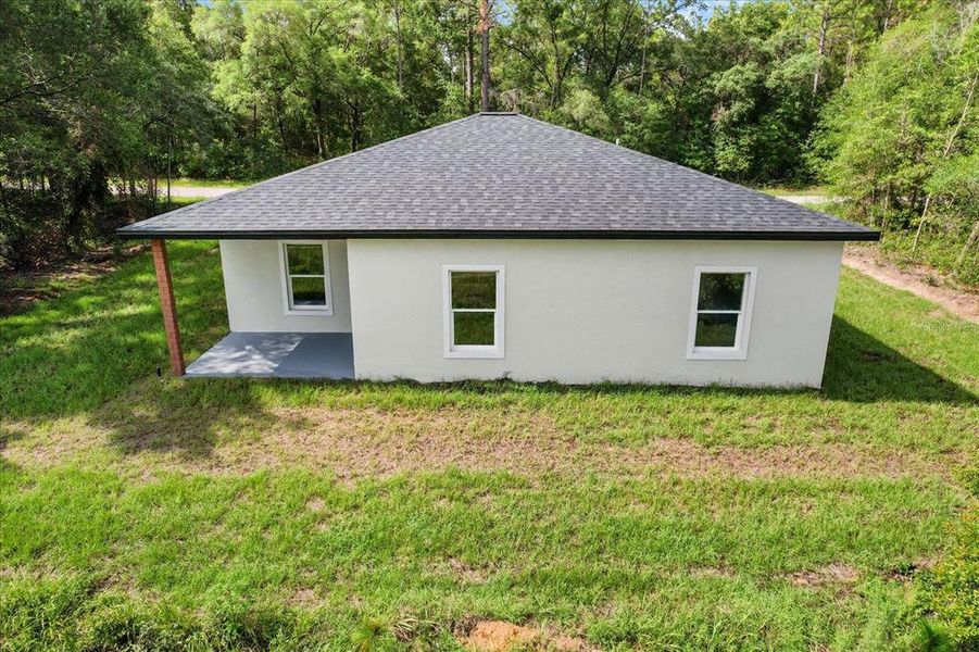 Exterior details and patio area of a home in , Citrus Springs (Image 3). Exterior details and patio area of a home in , Citrus Springs (Image 3).