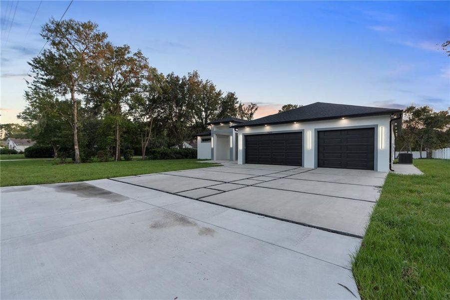 Front exterior of a new home in , Weeki Wachee, FL, highlighting curb appeal (Image 35).