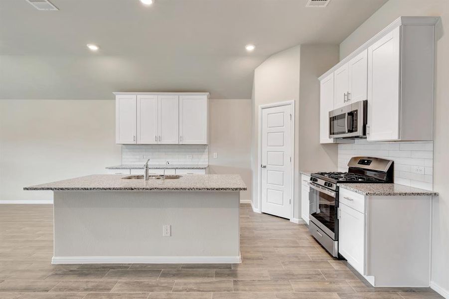 Furnished interior view inside a new home in Forest Park, Princeton (Image 7). Furnished interior view inside a new home in Forest Park, Princeton (Image 7).