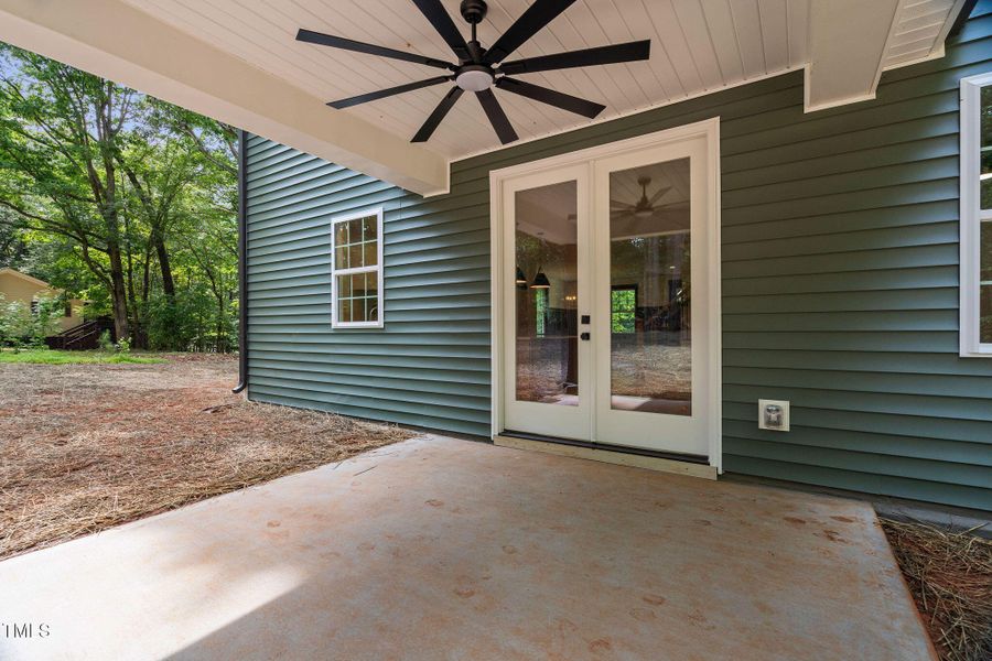 16-web-or-mls-114-crow-dr 16-web-or-mls-114-crow-dr