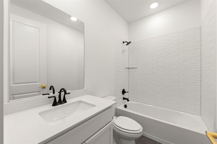 06. 2708 Painted - 2ND Bath