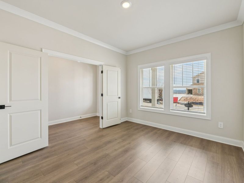 Spacious, unfurnished interior of a new home in Vines at Mill Creek - Estate Series, Braselton (Image 17). Spacious, unfurnished interior of a new home in Vines at Mill Creek - Estate Series, Braselton (Image 17).