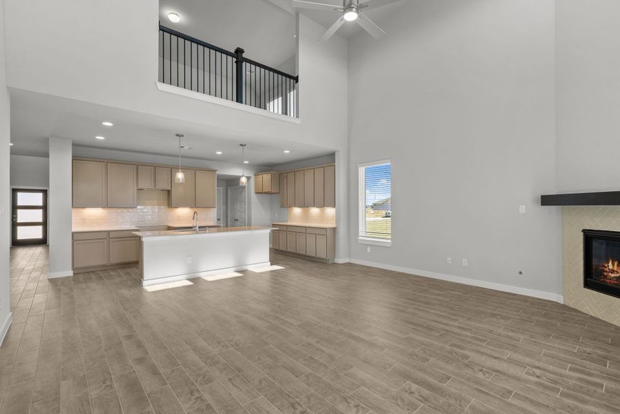 Spacious, unfurnished interior of a new home in Beacon Hill, Waller (Image 23).