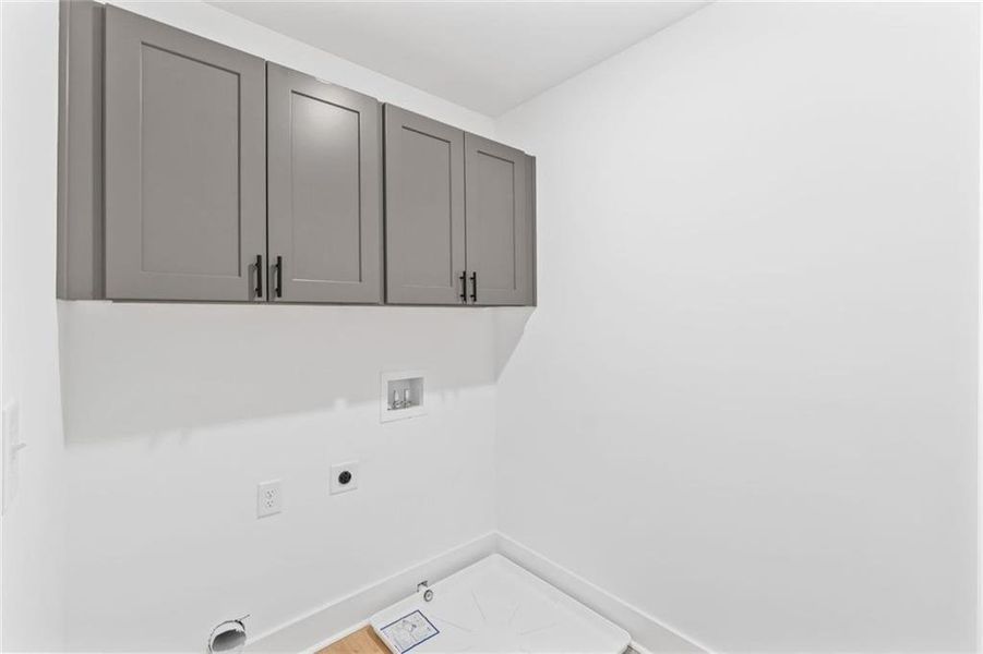 Spacious, unfurnished interior of a new home in , Braselton (Image 29).