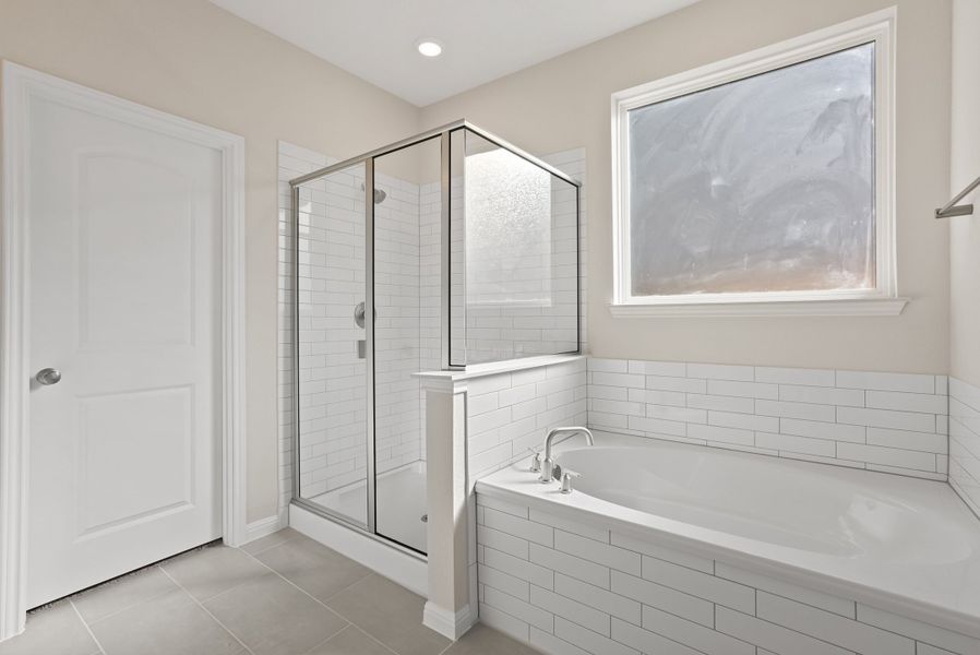 Representative furnished interior of a home built from the Somerville by Ashton Woods in Willow Springs, Buda (Image 12).