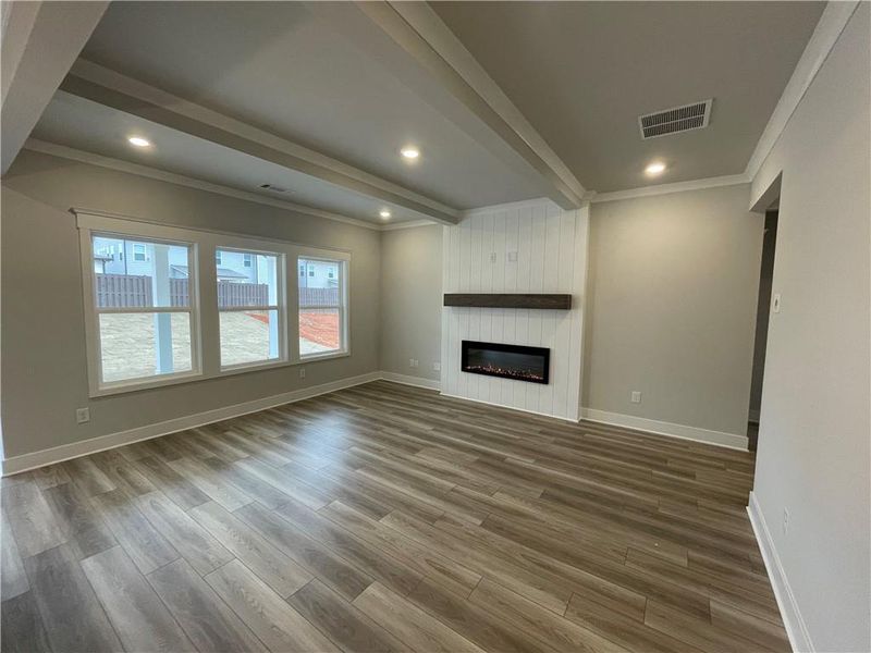 Spacious, unfurnished interior of a new home in Summerlin, Winder (Image 21).