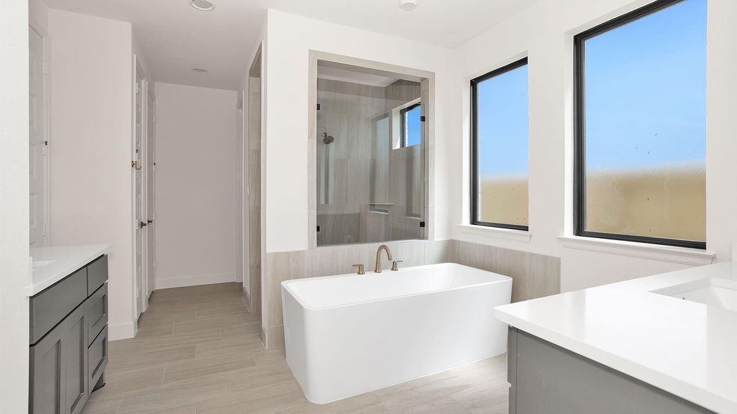 Furnished interior view inside a new home in Sienna, Missouri City (Image 7).
