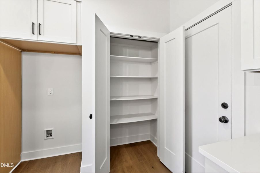 978 Helix (17) 978 Helix (17)