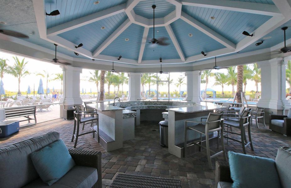 Outdoor Bar