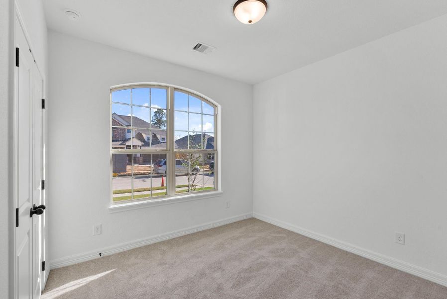 Secondary bedroom