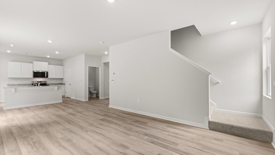 Representative unfurnished interior of a home built from the Penwell by D.R. Horton in Oakleigh Glen, Dallas (Image 19). Representative unfurnished interior of a home built from the Penwell by D.R. Horton in Oakleigh Glen, Dallas (Image 19).