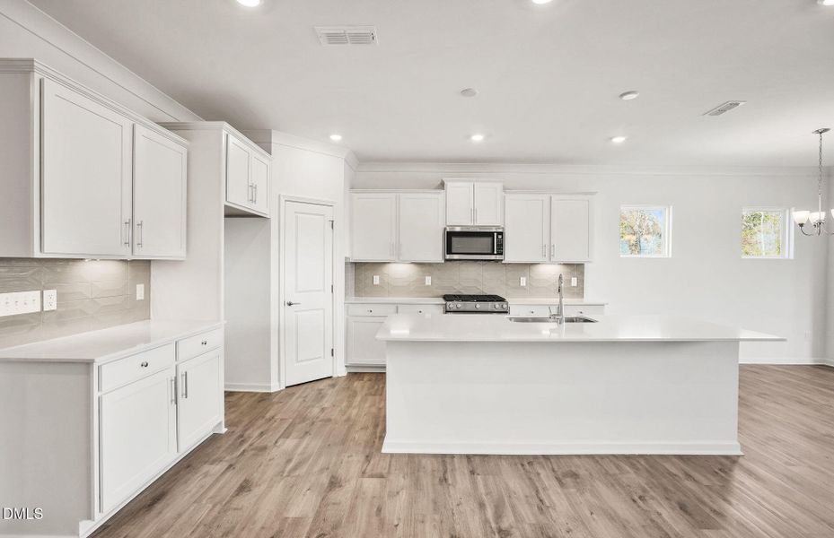 Kirby-model-charlotte (8).JPG