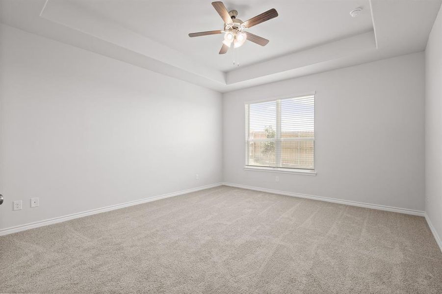 Spacious, unfurnished interior of a new home in Rocky Creek Crossing, Fort Worth (Image 14). Spacious, unfurnished interior of a new home in Rocky Creek Crossing, Fort Worth (Image 14).
