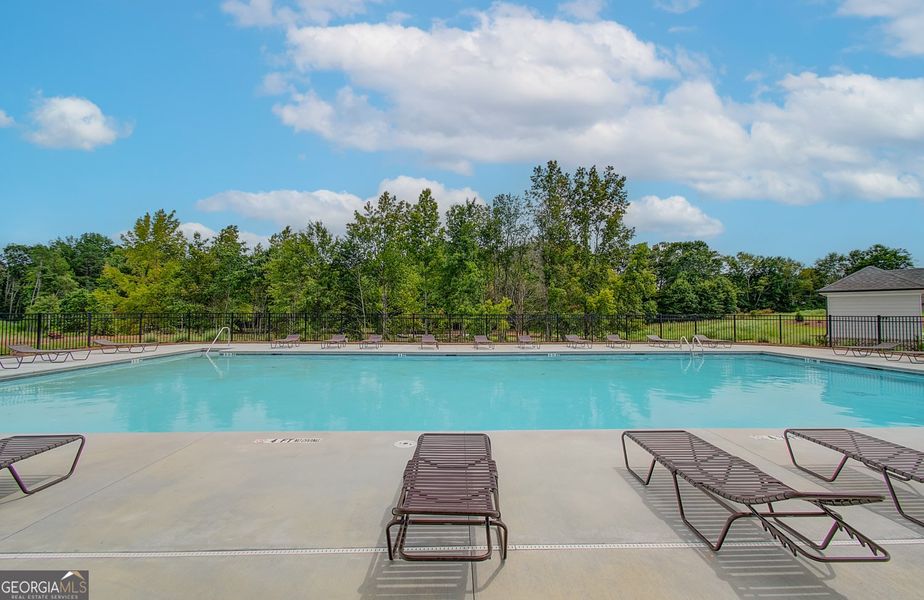 Image 95 of a home in Rosewood Lake Estates.
