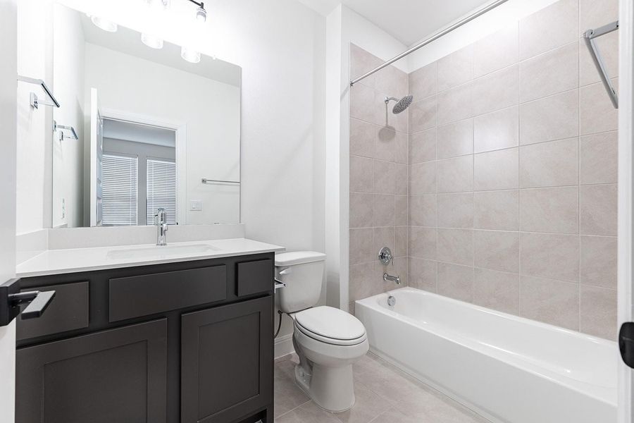 Furnished interior view inside a new home in The Hollows Sanctuary - 85', Jonestown (Image 12).