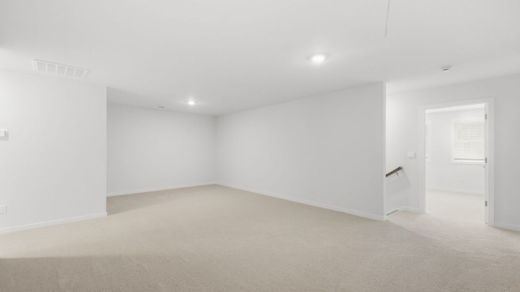 Spacious, unfurnished interior of a new home in Pleasant Grove, Weaverville (Image 17).