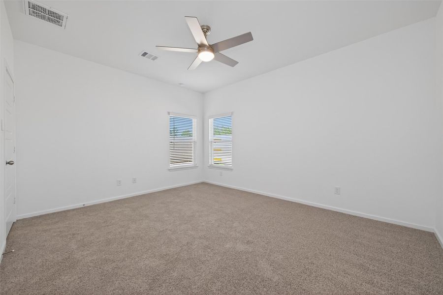 Spacious, unfurnished interior of a new home in Enclave at Willis, Willis (Image 20).